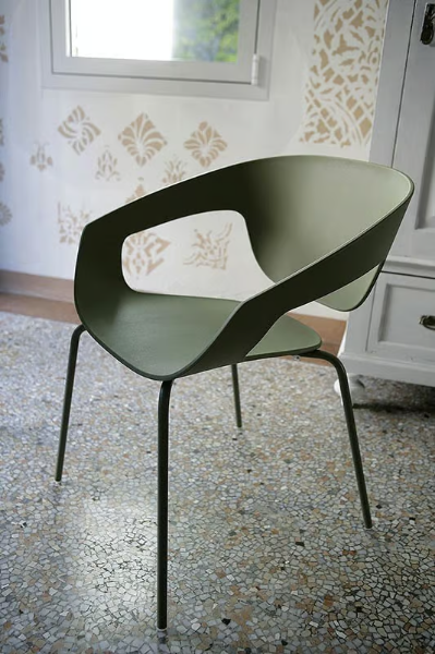 VAD-Chair-CASAMANIA-106818-relbc556552.jpg